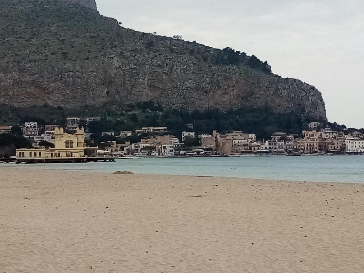 Casa Rosamarina Apartment Mondello Exterior photo