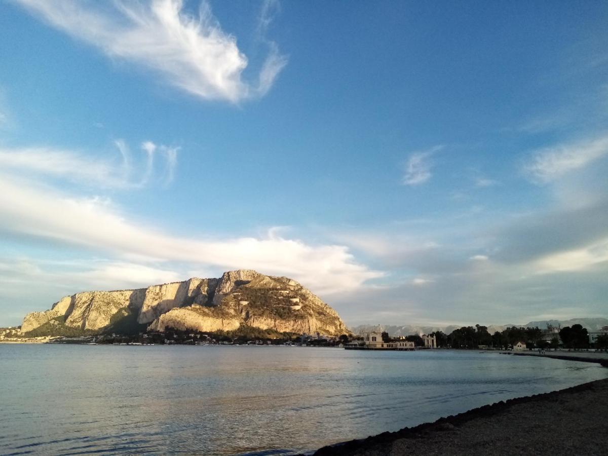Casa Rosamarina Apartment Mondello Exterior photo